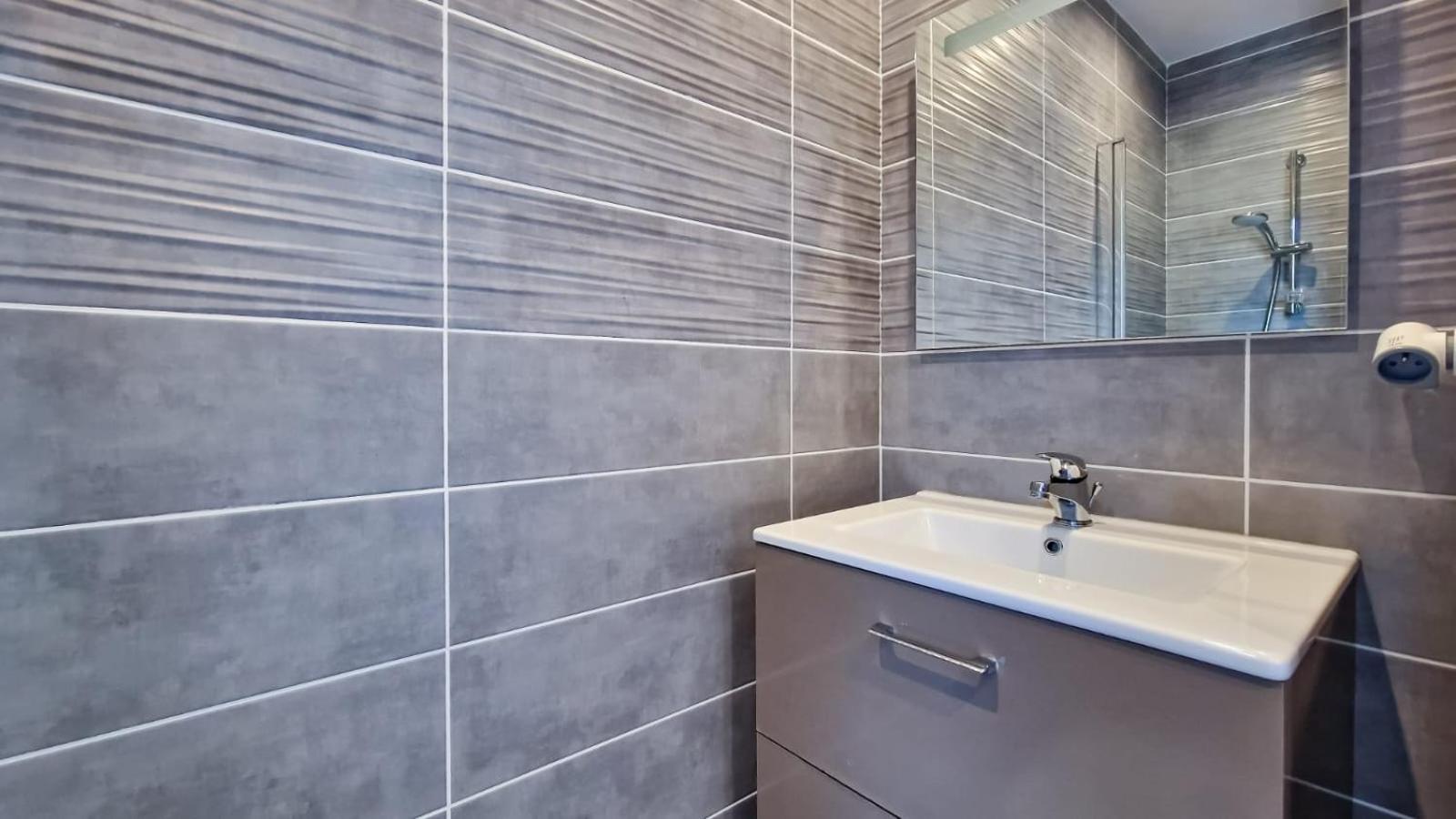 Appartement Plein Centre Bernis المظهر الخارجي الصورة