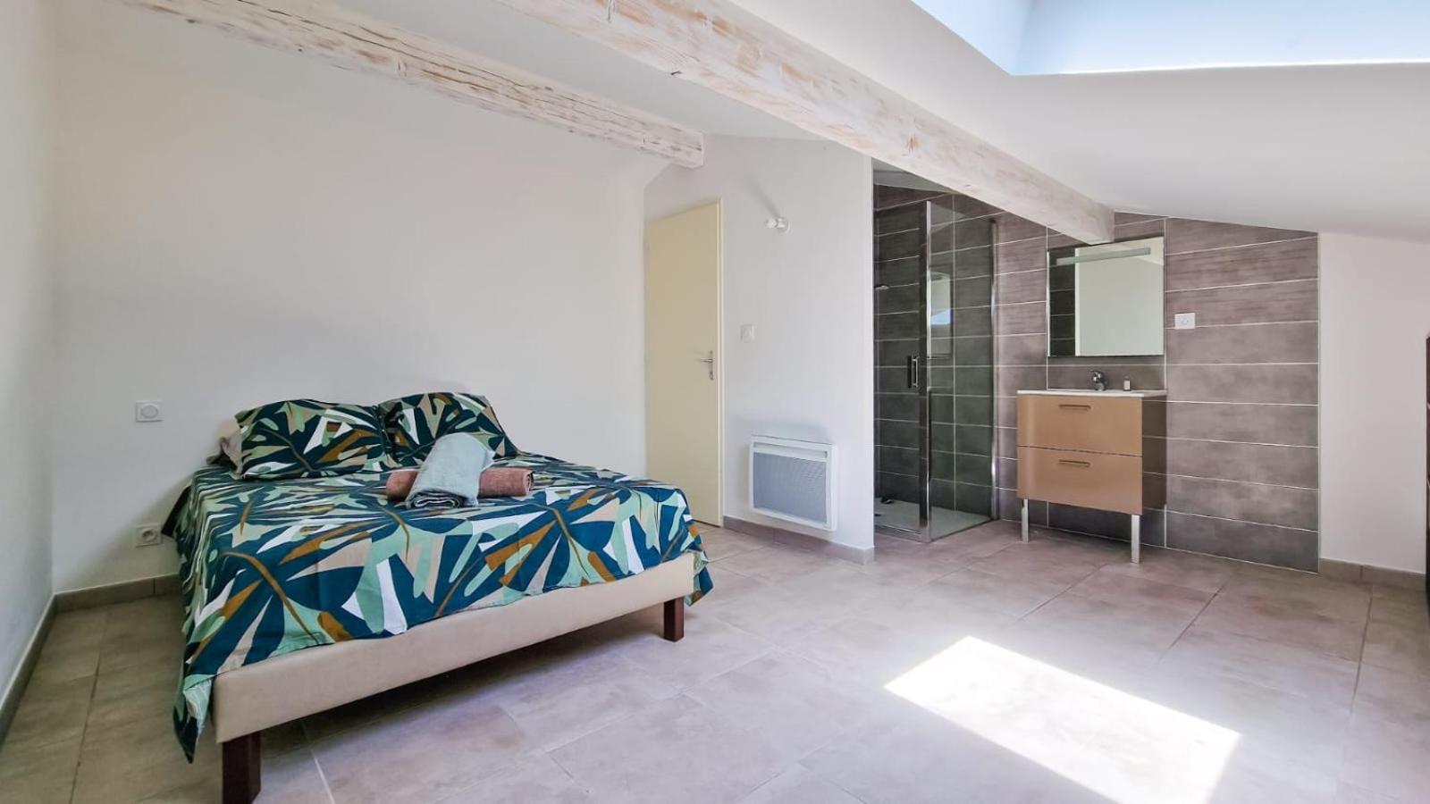 Appartement Plein Centre Bernis المظهر الخارجي الصورة